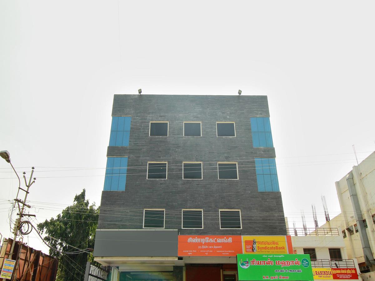 Oyo 11489 Pkn Classic Regency Madurai Bagian luar foto